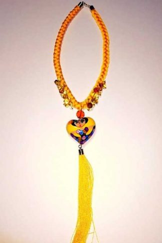 Un Fino Collar de Trenza