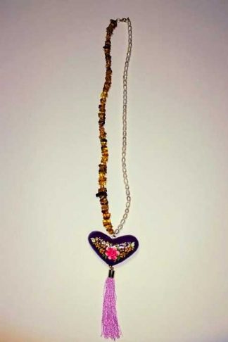 Un Fino Collar  de Perlas de Río con Ámbar
